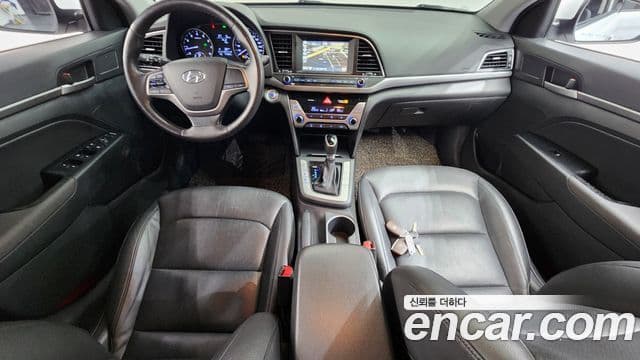 Hyundai Avante AD 1.6 GDI Smart, 2016 7