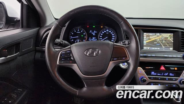 Hyundai Avante AD 1.6 GDI Smart, 2016 14