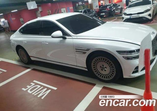 Genesis G80 (RG3) бензин 2.5 турбо AWD, 2024 12