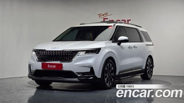 Kia Carnival 4세대 Signature, 2023 1