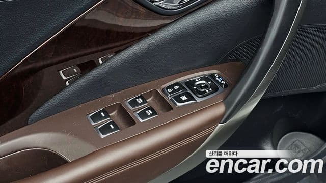 Hyundai Grandeur HG гибрид Premium, 2016 18