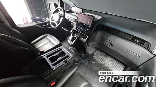 Hyundai Staria Modern, 2022 7
