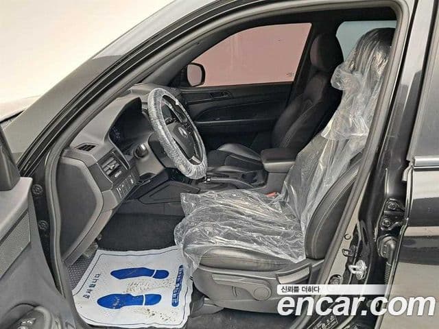 KG모빌리티(SsangYong) Rexton Sport Wild, 2020 11