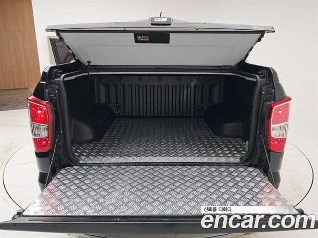 KG모빌리티(SsangYong) Rexton Sport Wild, 2020 18