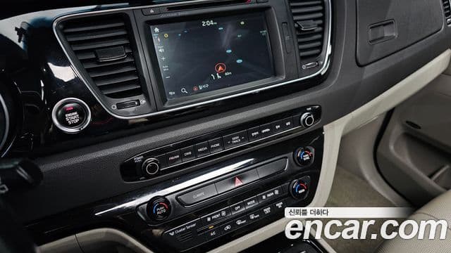Kia All New Carnival Noblesse, 2015 14