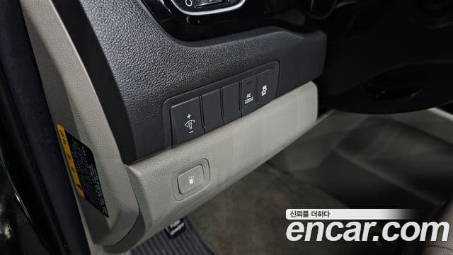 Kia All New Carnival Noblesse, 2015 16