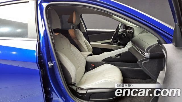 Hyundai Avante (CN7) Inspiration, 2021 10