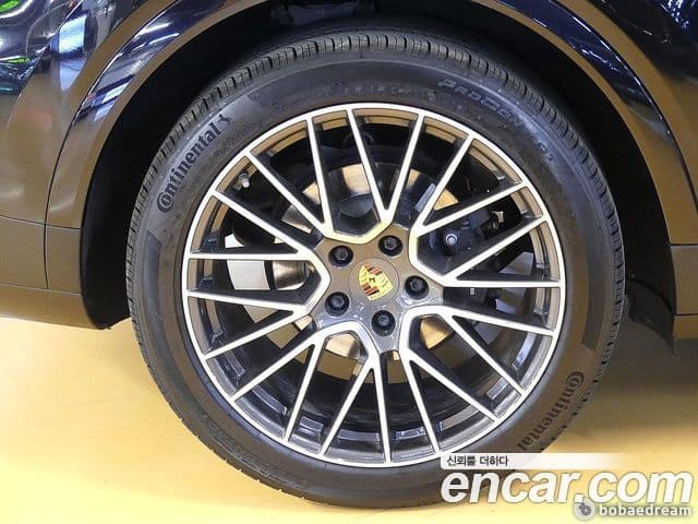 Porsche Cayenne (PO536), 2021 все фото