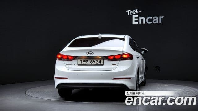 Hyundai Avante AD Premium, 2016 4