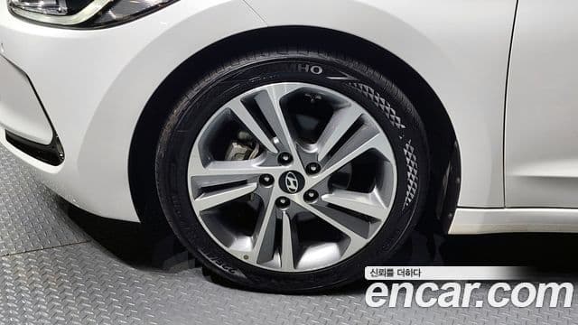 Hyundai Avante AD Premium, 2016 все фото