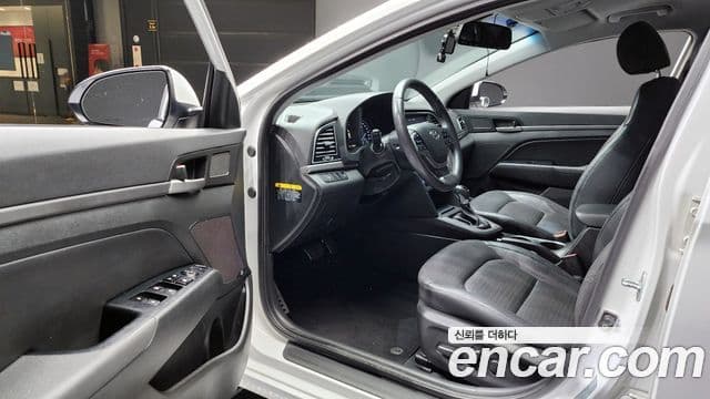 Hyundai Avante AD Premium, 2016 11