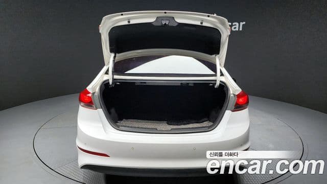 Hyundai Avante AD Premium, 2016 20