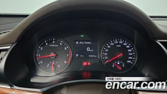 Kia All New K7 Noblesse, 2016 8