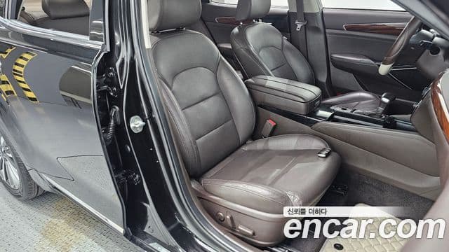 Kia All New K7 Noblesse, 2016 11