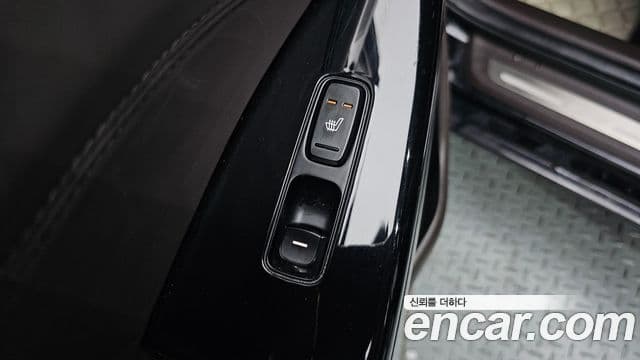 Kia All New K7 Noblesse, 2016 17