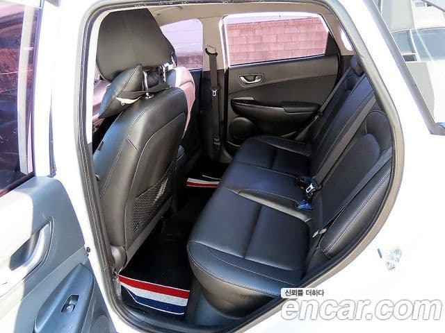 Hyundai Kona Modern Art, 2018 6