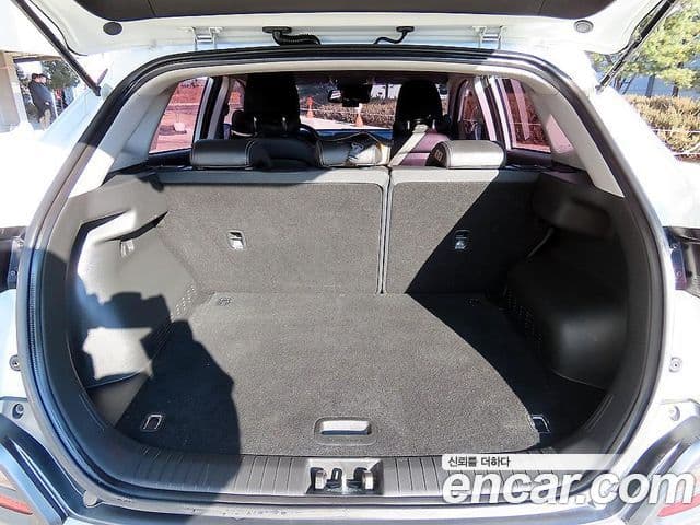 Hyundai Kona Modern Art, 2018 18