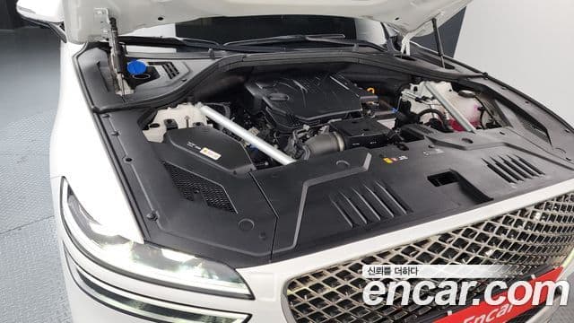 Genesis GV70, 2023 6