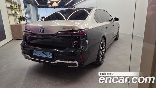BMW i7 (G70), 2024 2