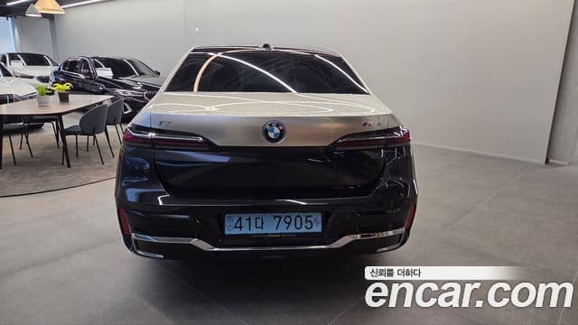 BMW i7 (G70), 2024 4