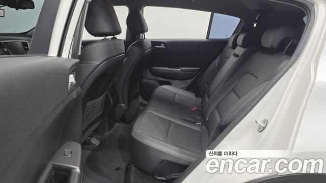 Kia Sportage The / новый Bold Luxury, 2019 12