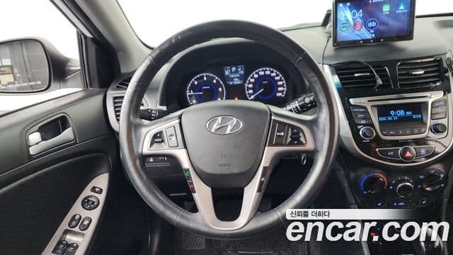 Hyundai Accent(новый кузов / новое поколение) Modern, 2016 13
