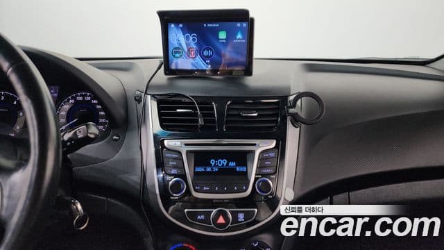 Hyundai Accent(новый кузов / новое поколение) Modern, 2016 14