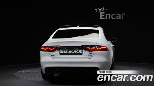 Jaguar XF (X260) Prestige, 2019 4