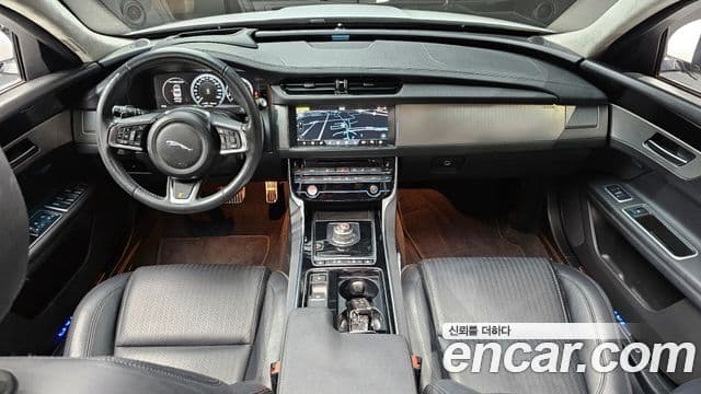 Jaguar XF (X260) Prestige, 2019 7