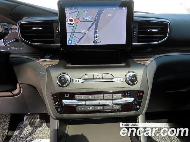 Ford Explorer 6세대 2.3 Limited 4WD, 2020 12