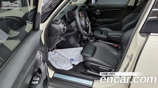 Mini Cooper 3세대, 2021 10