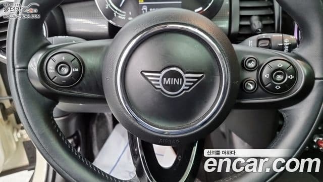Mini Cooper 3세대, 2021 13
