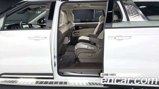 Kia Carnival 4세대 Signature, 2023 13