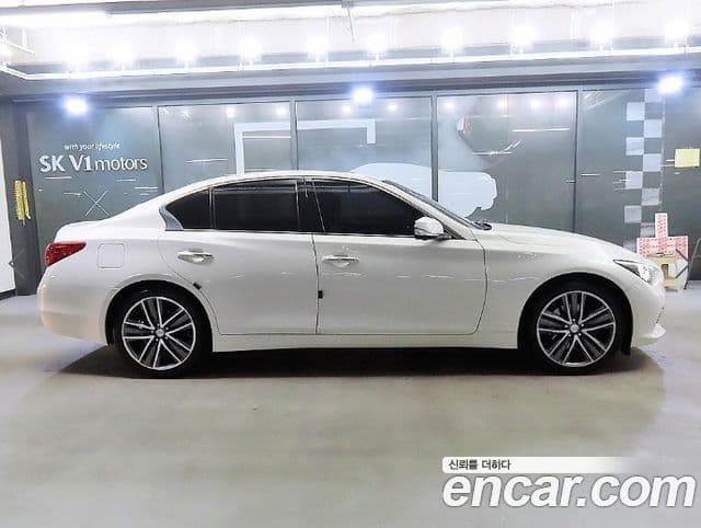 Infiniti Q50 Exclusive, 2014 3