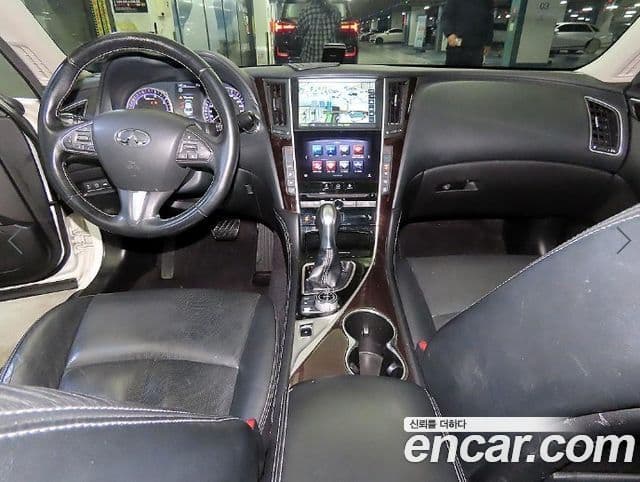 Infiniti Q50 Exclusive, 2014 10