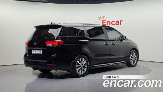 Kia All New Carnival Prestige, 2016 2