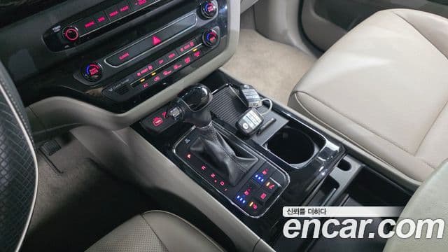 Kia All New Carnival Prestige, 2016 9