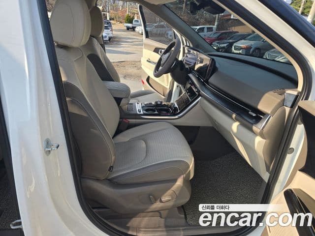 Kia Carnival 4세대 Signature, 2021 12