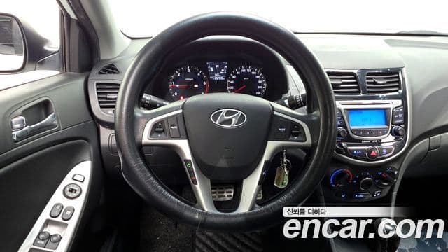 Hyundai Accent(новый кузов / новое поколение) Premier, 2012 13