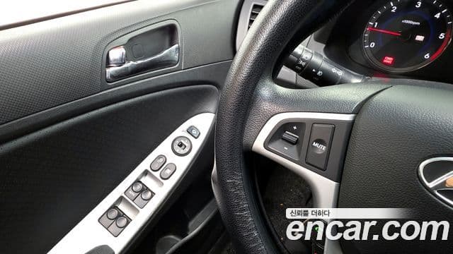 Hyundai Accent(новый кузов / новое поколение) Premier, 2012 17