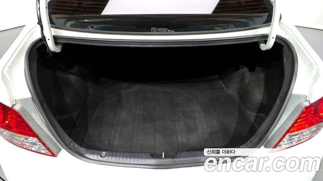 Hyundai Accent(новый кузов / новое поколение) Premier, 2012 20