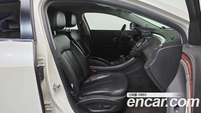 Chevrolet(GM대우) 알페온 Deluxe, 2011 11