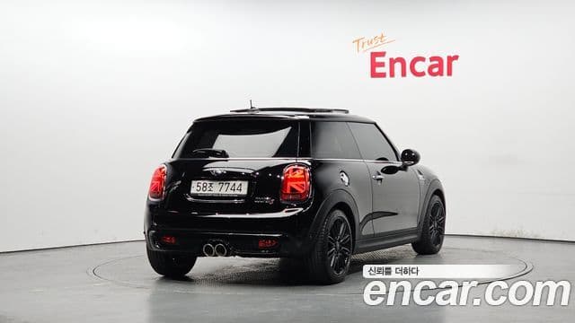 Mini Cooper S 3세대, 2018 2