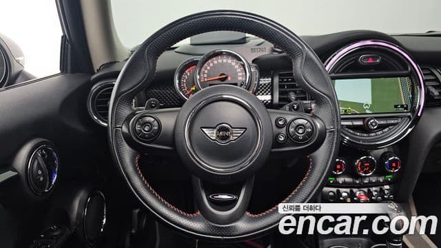 Mini Cooper S 3세대, 2018 13