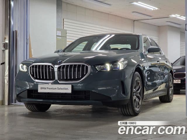 BMW 5시리즈 (G60), 2025 1