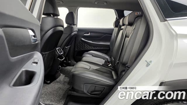 Hyundai Santa Fe TM Exclusive, 2020 12