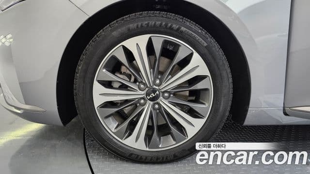 Kia K8 Signature, 2022 все фото