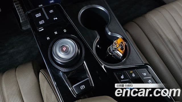 Kia K8 Signature, 2022 9