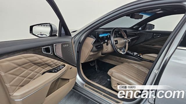 Kia K8 Signature, 2022 10