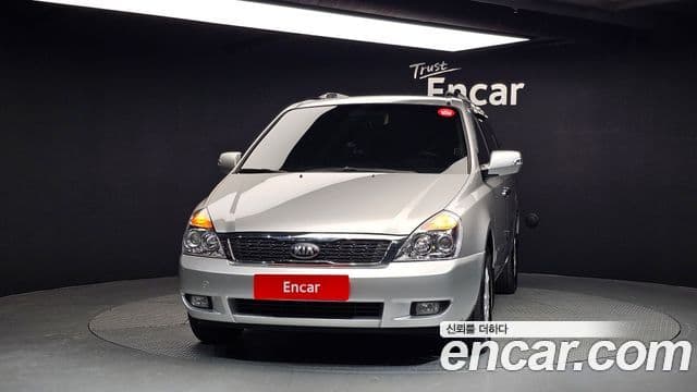 Kia Carnival R люксовая версия, 2013 3